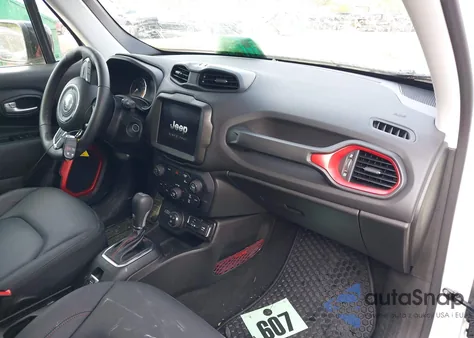 2023 Jeep Renegade Trailhawk 4X4 из США, поврежденный, VIN ZACNJDC16PPP73152